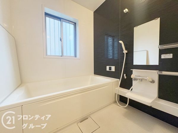 神戸市垂水区小束山本町２丁目　中古一戸建て