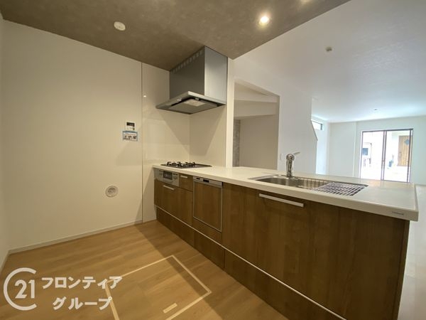 神戸市垂水区西舞子９丁目　新築一戸建て１期　２号棟