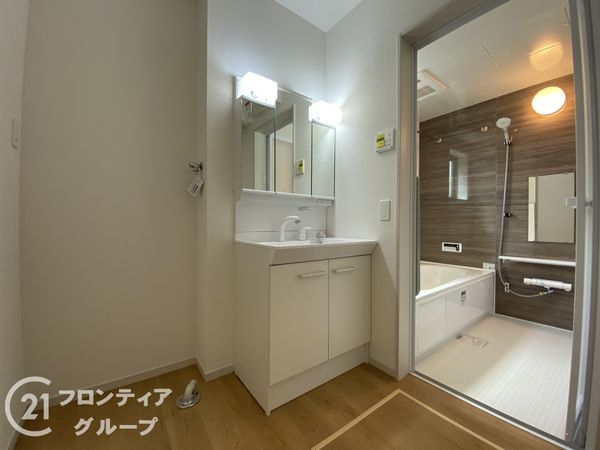 神戸市垂水区西舞子９丁目　新築一戸建て１期　２号棟
