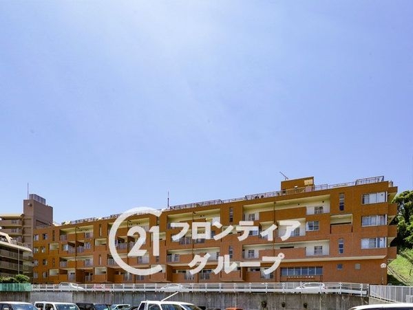 ロイヤルコーポ朝霧　中古マンション