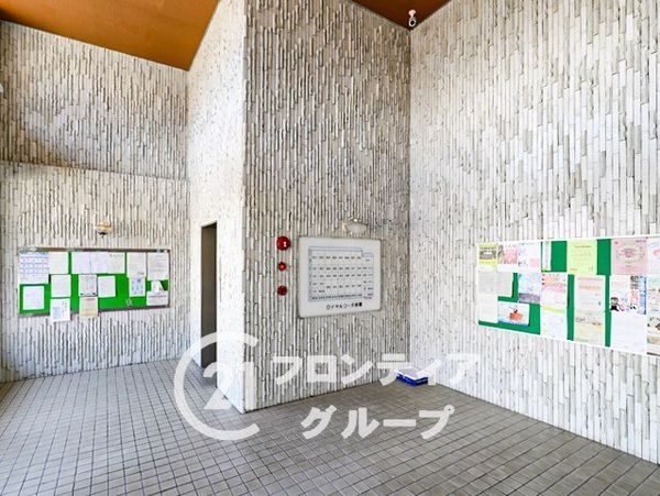 ロイヤルコーポ朝霧　中古マンション