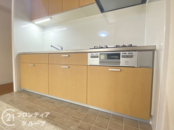 ロイヤルコーポ朝霧　中古マンション