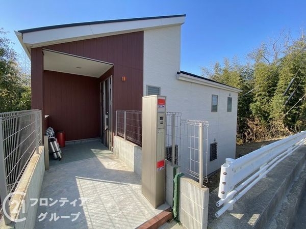 神戸市西区桜が丘西町２丁目　中古一戸建て