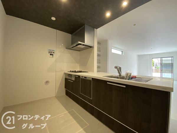神戸市垂水区西舞子９丁目　新築一戸建て１期　１号棟