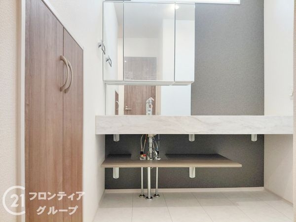 明石市魚住町中尾　新築一戸建て　２期　２号棟