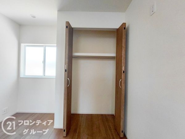 明石市魚住町中尾　新築一戸建て　２期　２号棟