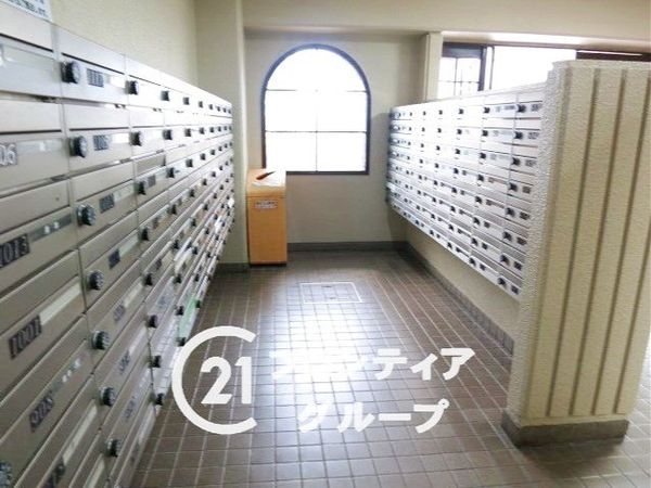 明石土山駅前スカイハイツＣ棟　中古マンション