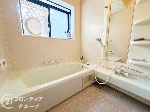 神戸市垂水区小束山本町４丁目　中古一戸建て
