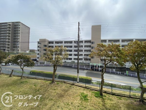北須磨団地Ｄ２棟　中古マンション