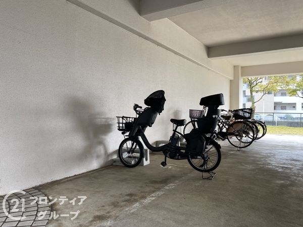 北須磨団地Ｄ２棟　中古マンション