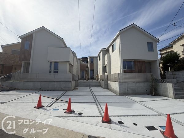 神戸市須磨区関守町　新築一戸建て　２号棟