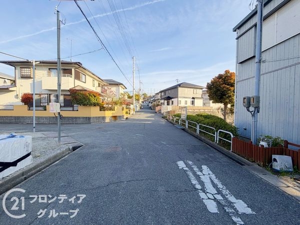 神戸市西区伊川谷町潤和　新築一戸建て　25-１期　２号棟