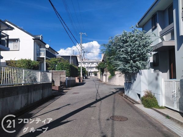 神戸市西区伊川谷町潤和　新築一戸建て　25-１期　２号棟