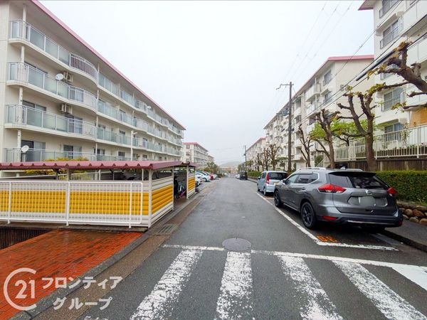 横尾五団地五四号棟　中古マンション