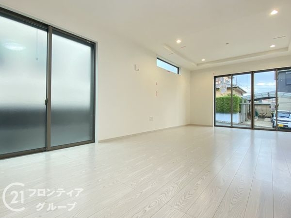 神戸市西区秋葉台１丁目　新築一戸建て　５期　１号棟
