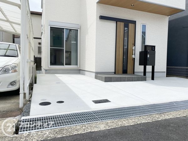 神戸市西区持子２丁目　新築一戸建て