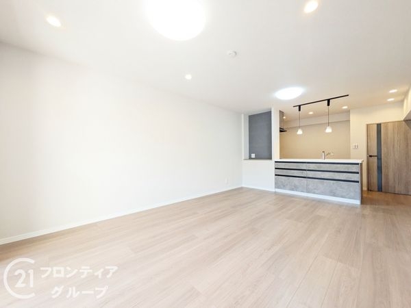 中落合第１住宅４６３号棟　中古マンション