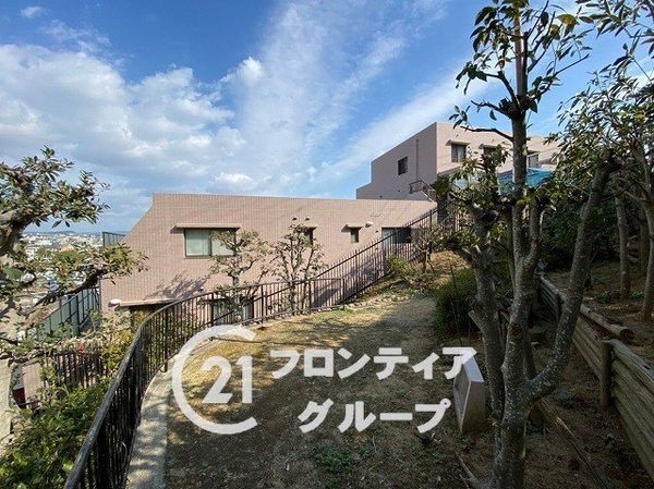 ロイアルヒルズ舞子　中古マンション
