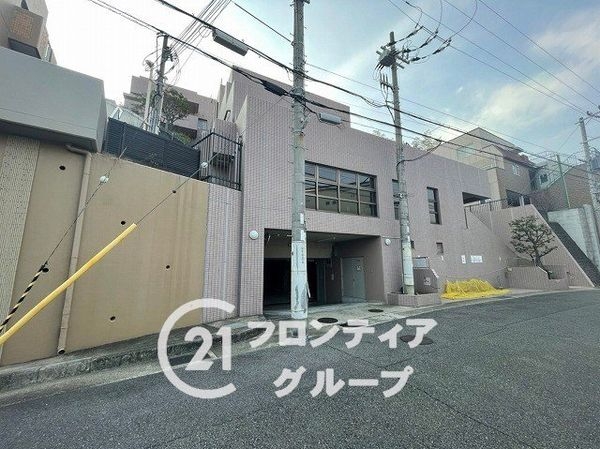 ロイアルヒルズ舞子　中古マンション