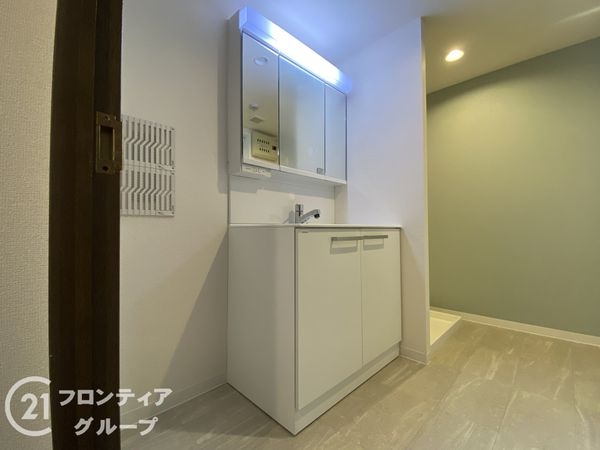 ロイアルヒルズ舞子　中古マンション