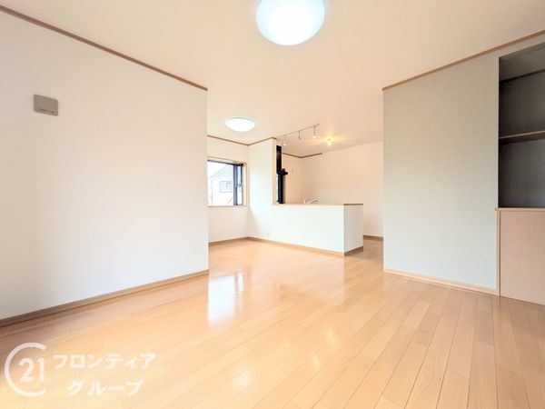 神戸市西区玉津町二ツ屋　中古一戸建て