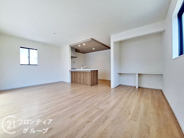 神戸市須磨区北落合５丁目　新築一戸建て　１期　２号棟