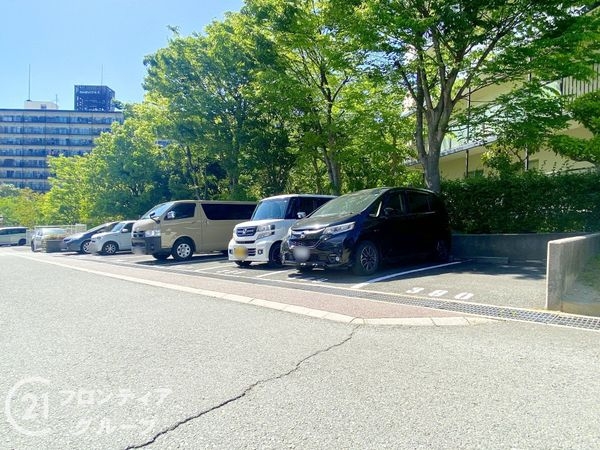 ディオ・フェルティ学園都市ドルミハイツ垂水３　Ｃ棟　中古マ…