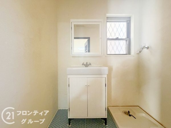 神戸市垂水区北舞子４丁目の中古一戸建て