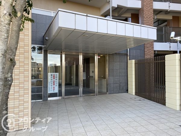 ルネ・ヒルトップフラッツ　中古マンション