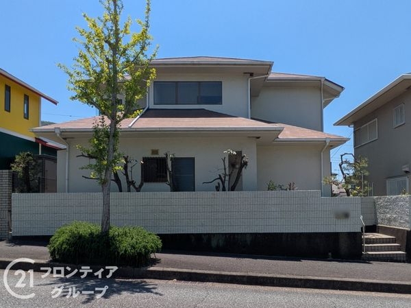 神戸市垂水区朝谷町　中古一戸建て
