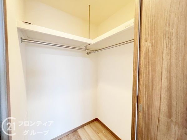 プレサンスロジェ須磨妙法寺桜の杜ＥＡＳＴＨＩＬＬＳ　中古マ…