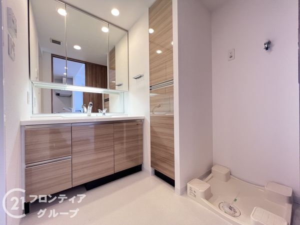 プレサンスロジェ須磨妙法寺桜の杜ＥＡＳＴＨＩＬＬＳ　中古マ…