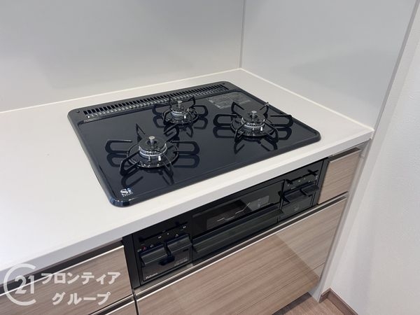 プレサンスロジェ須磨妙法寺桜の杜ＥＡＳＴＨＩＬＬＳ　中古マ…
