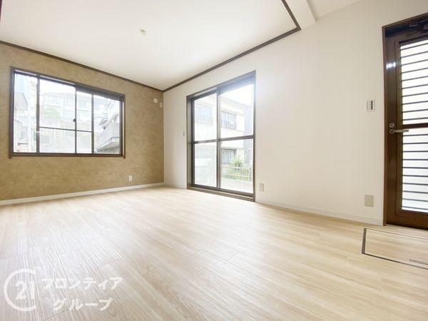 明石市朝霧南町４丁目の中古一戸建て