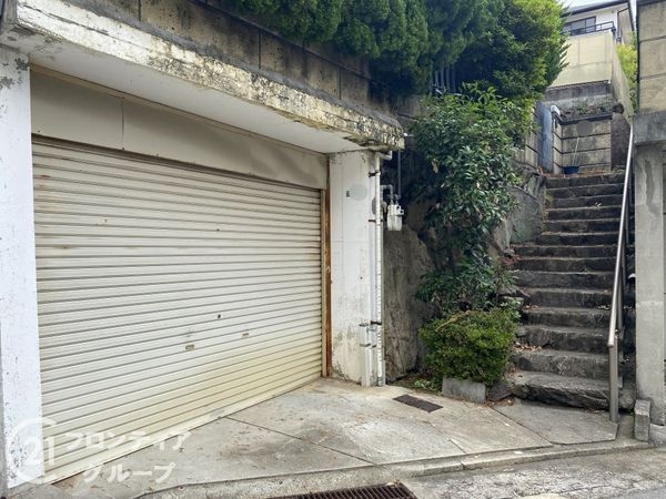 明石市朝霧山手町の中古一戸建て