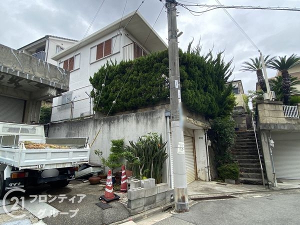 明石市朝霧山手町の中古一戸建て
