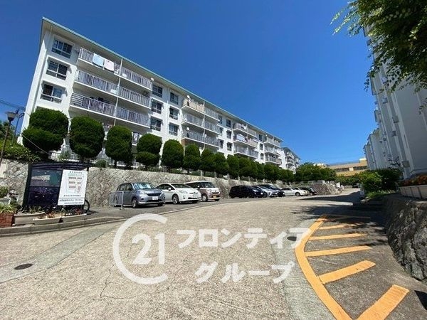 垂水高丸住宅２号棟　中古マンション