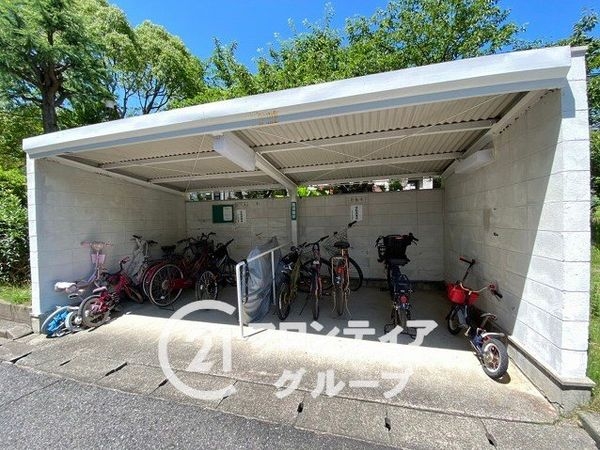 垂水高丸住宅２号棟　中古マンション