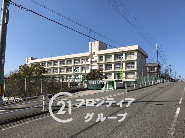 ロイヤル日光ハイツ明石　中古マンション(明石市立高丘西小学校)
