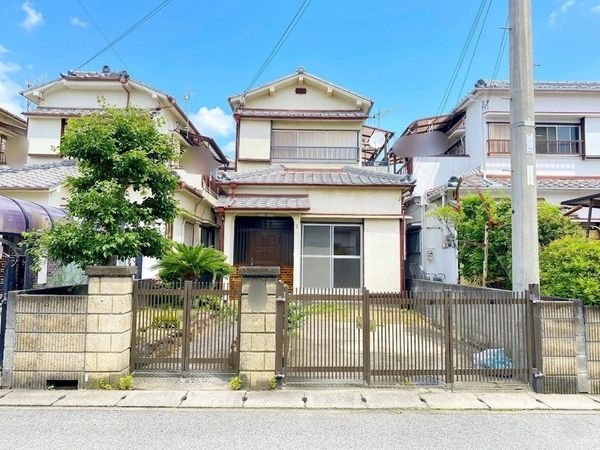 神戸市西区玉津町今津　中古一戸建て
