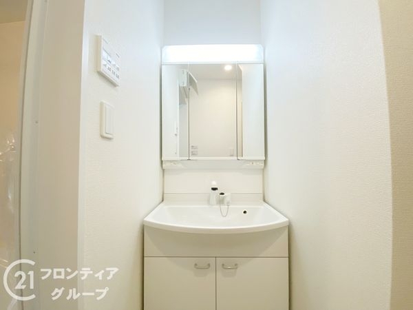 明石市魚住町西岡　新築一戸建て　全１区画