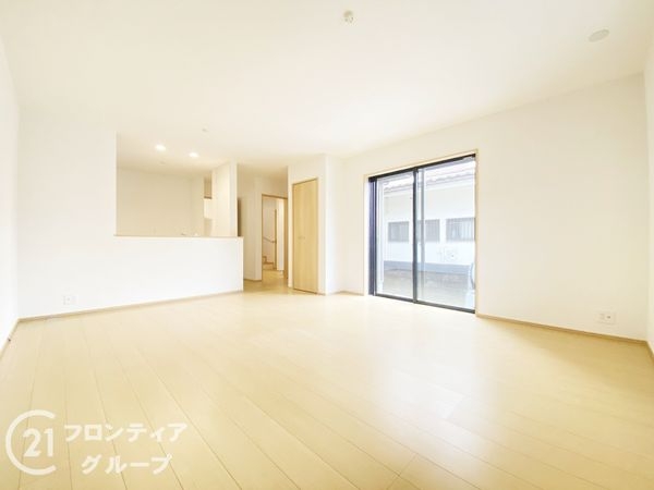 明石市魚住町西岡　新築一戸建て　全１区画