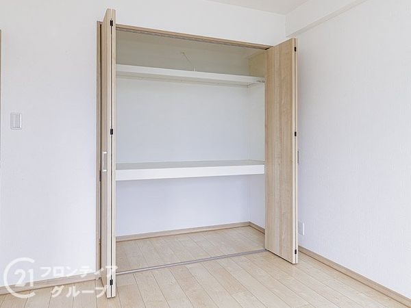 神戸ポートビレジ２号棟　中古マンション