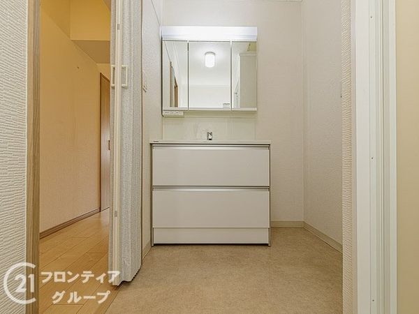 神戸ポートビレジ２号棟　中古マンション