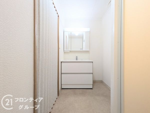 神戸ポートビレジ２号棟　中古マンション