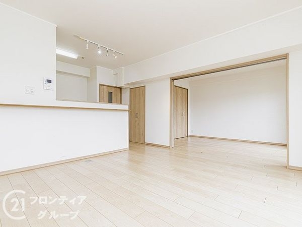 神戸ポートビレジ２号棟　中古マンション