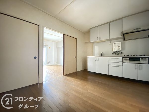 明石ハウス２号棟　中古マンション