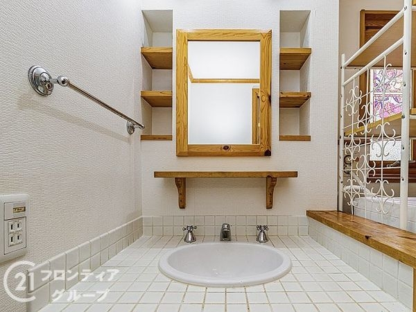 明石市中朝霧丘の中古一戸建て