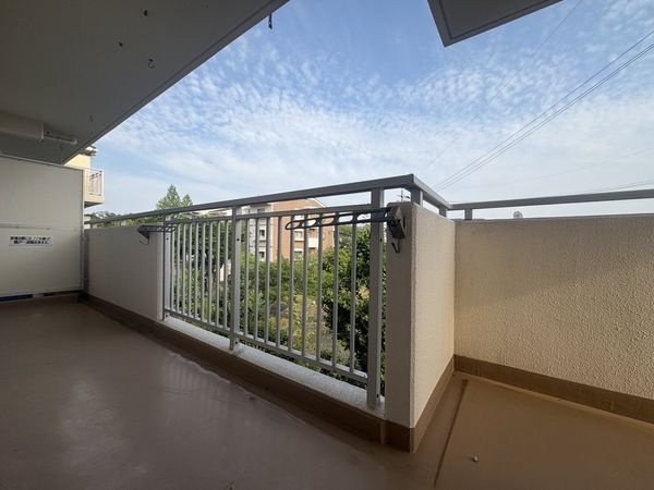 コンフォール学園緑が丘第１　１９号棟　中古マンション