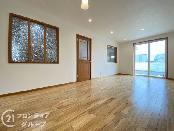 明石市二見町西二見駅前２丁目の中古一戸建て